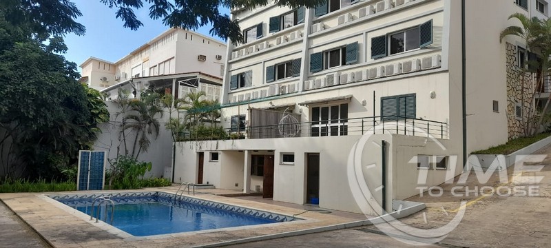 Condominio Pool- T1