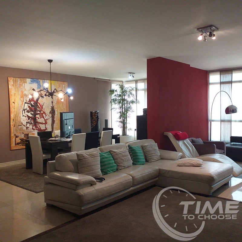 Apartamento T4 Zimbo Tower